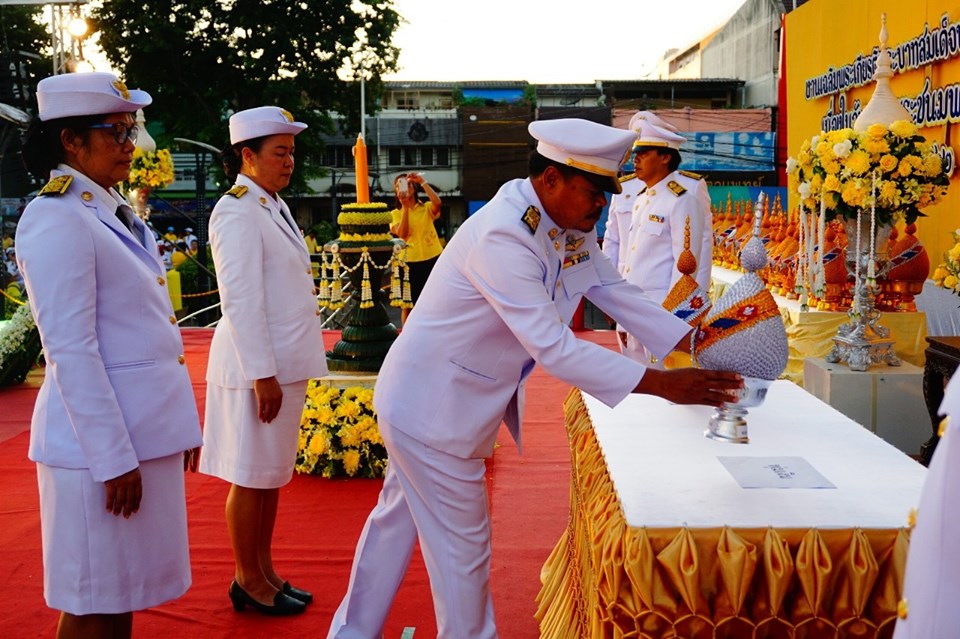 พิธีถวายเครื่องสัการะ และจุดเทียนถวายพระพรชัยมงคล วันเฉลิมพระชนมพรรษาพระบาทสมเด็จพระเจ้าอยู่หัว ประจำปีพุทธศักราช 2562